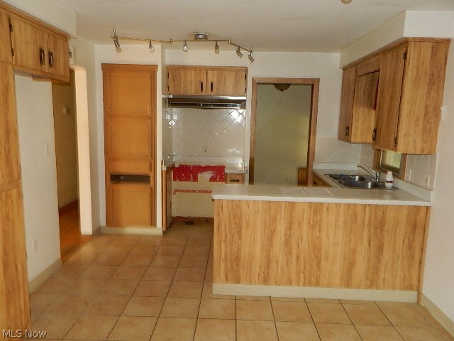 6767 Maplewood Road Parma Heights, OH 44130 - Photo 6 of 11