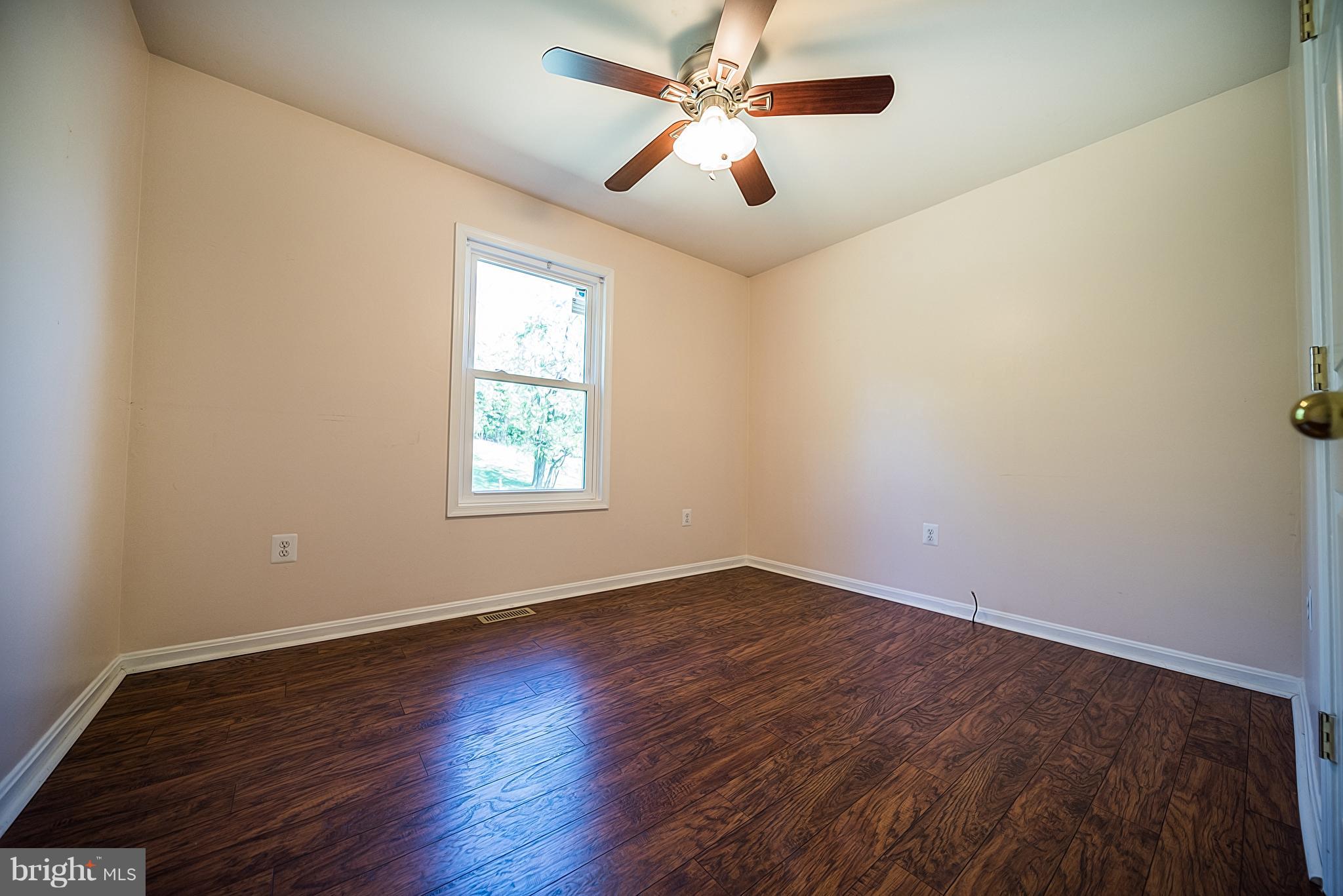 9511 Old Solomons Island Road Owings, MD 20736 - Photo 17 of 29 Bedroom