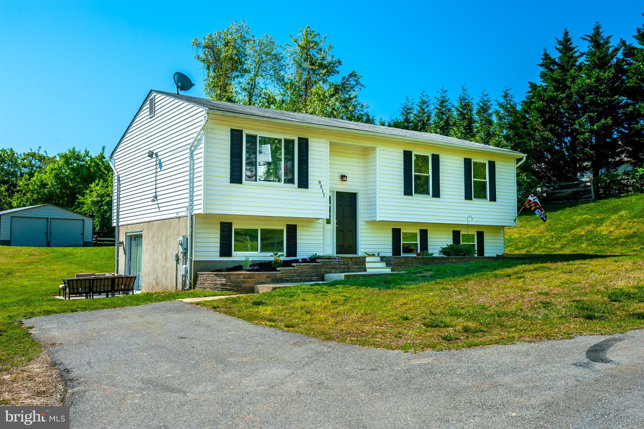 9511 Old Solomons Island Road Owings, MD 20736 - Photo 3 of 29 Exterior (Front)