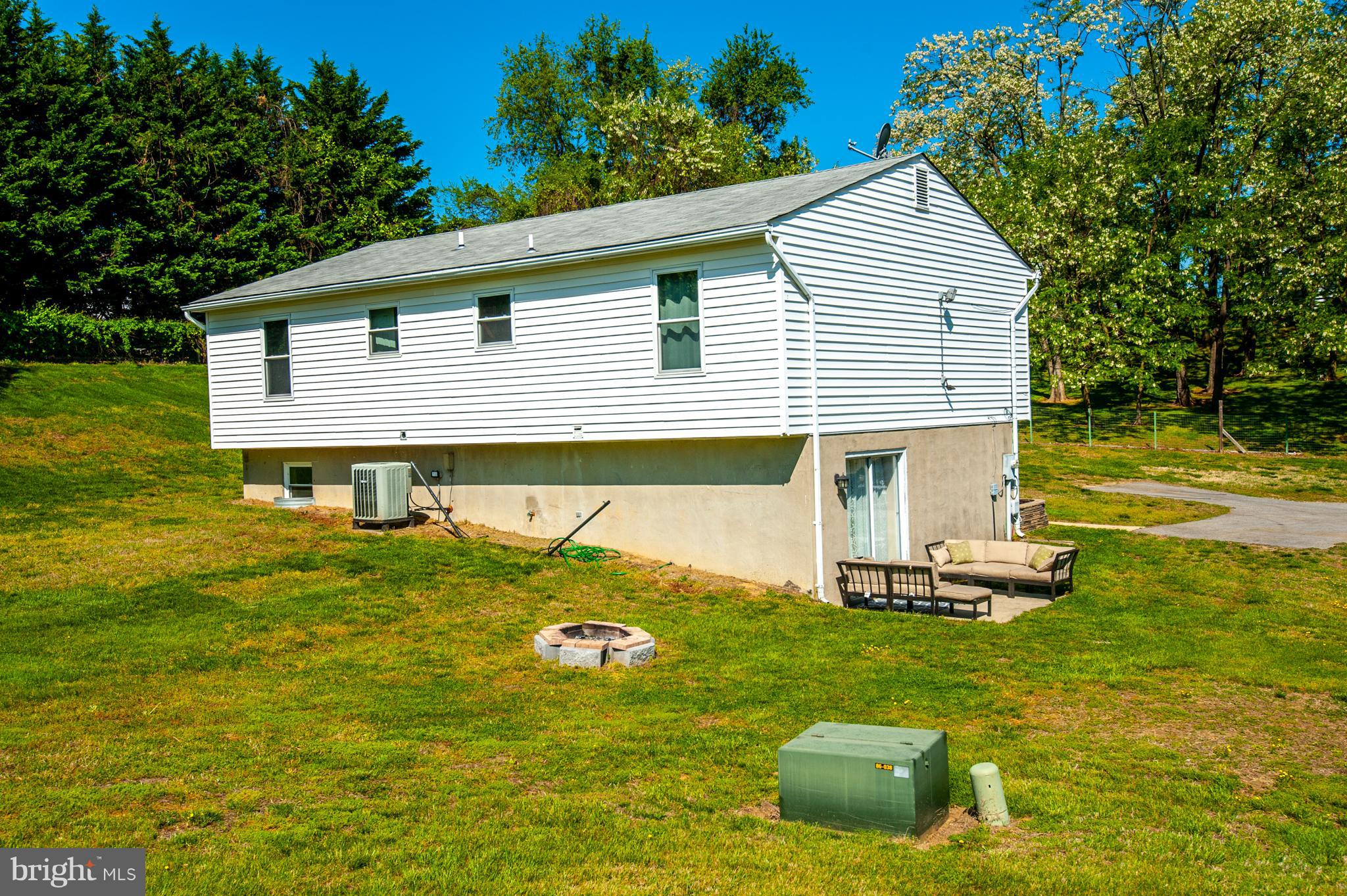 9511 Old Solomons Island Road Owings, MD 20736 - Photo 29 of 29 Exterior (Rear)
