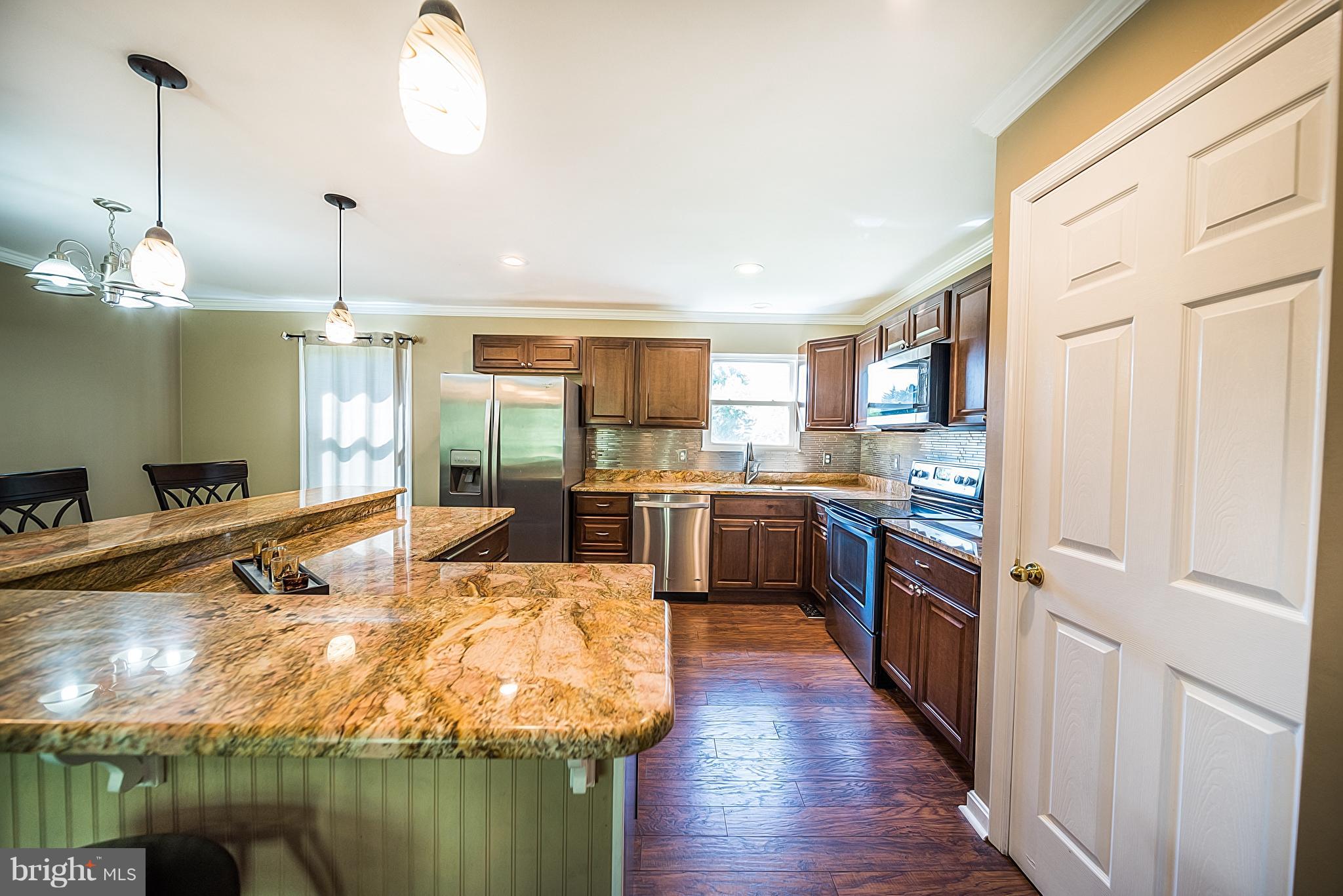 9511 Old Solomons Island Road Owings, MD 20736 - Photo 8 of 29 Kitchen