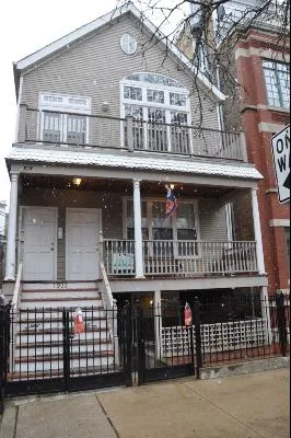 $4,000 | 1933 North Sedgwick Street, Unit 1, Chicago, IL 60614