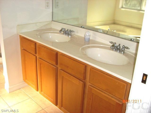 17559 Brickstone Loop Fort Myers, FL 33967 - Photo 9 of 19