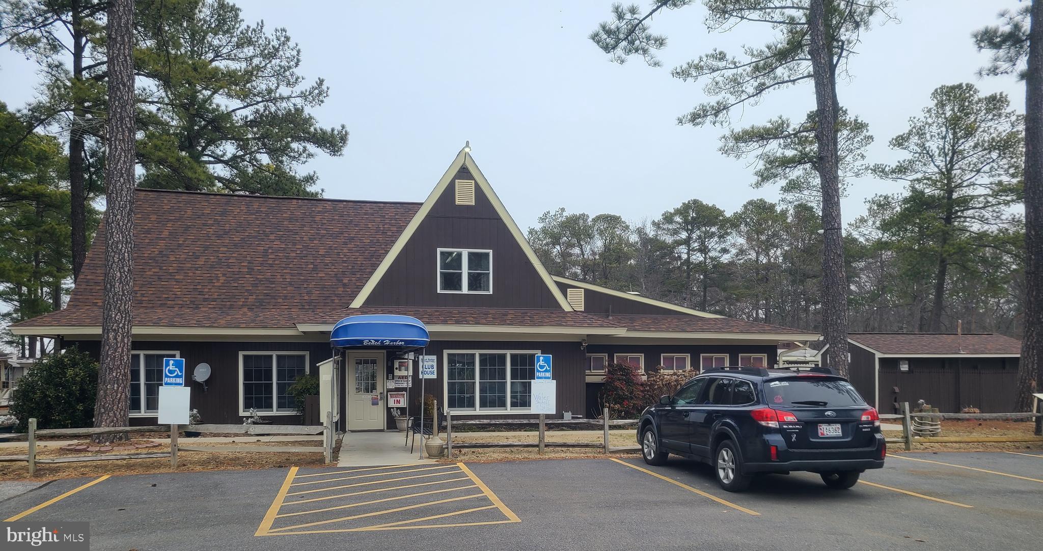 111 Beach Harbor Road, Unit B147 Grasonville, MD 21638 - Photo 18 of 24 Club House