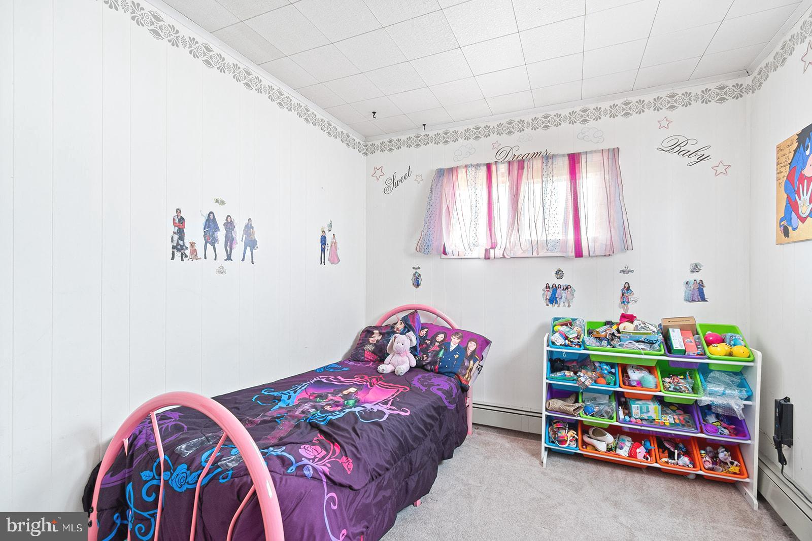 34 Maroon Road Levittown, PA 19056 - Photo 7 of 16 Gallery Image 7