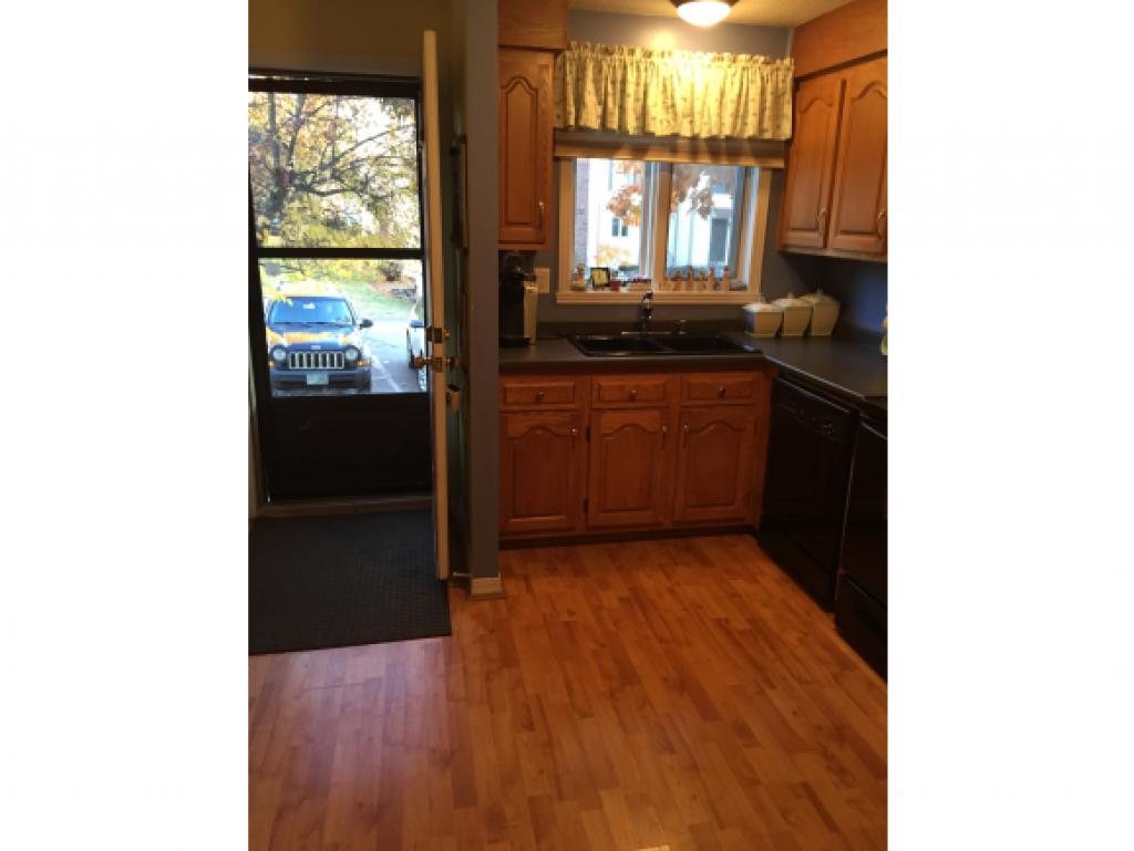 46 Shelburne Road, Unit 46 Merrimack, NH 03054 - Photo 7 of 35