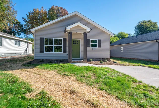 $294,900 | 211 Seigle Street, Unit 3738, Lowell, NC 28098