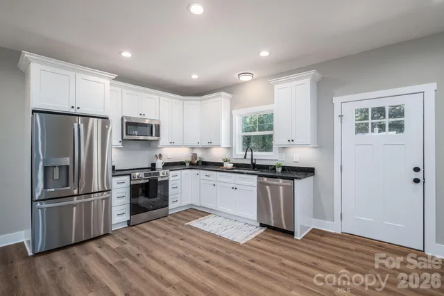 $294,900 | 211 Seigle Street, Unit 3738, Lowell, NC 28098