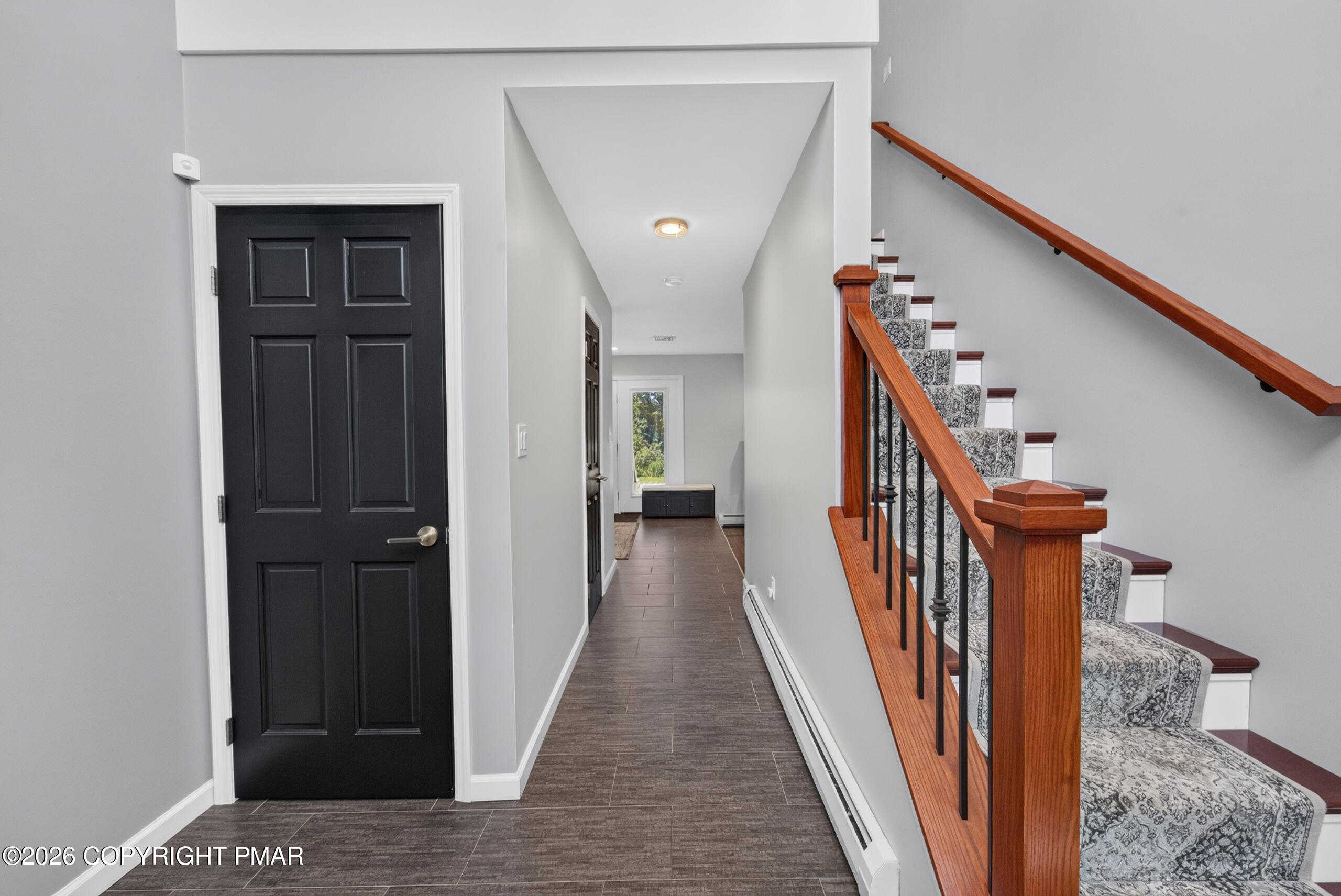 220 Pennbrook Road Stroudsburg, PA 18360 - Photo 26 of 73 Foyer Area