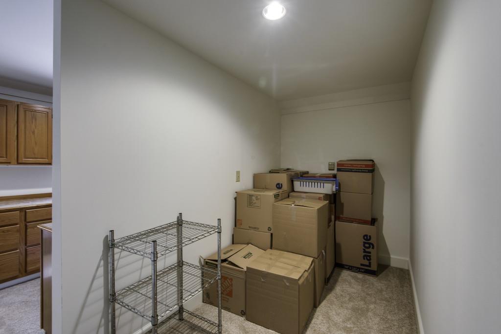 110 Prospect Hill Nashville, TN 37205 - Photo 16 of 23 a utility room with dryer and washer