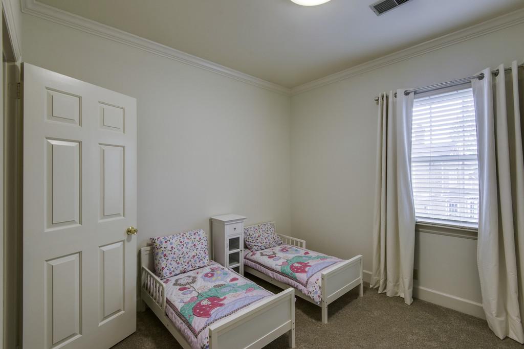 110 Prospect Hill Nashville, TN 37205 - Photo 19 of 23 a bedroom with bed and a window