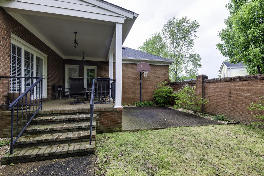 110 Prospect Hill Nashville, TN 37205 - Photo 23 of 23 front view of a house with a yard