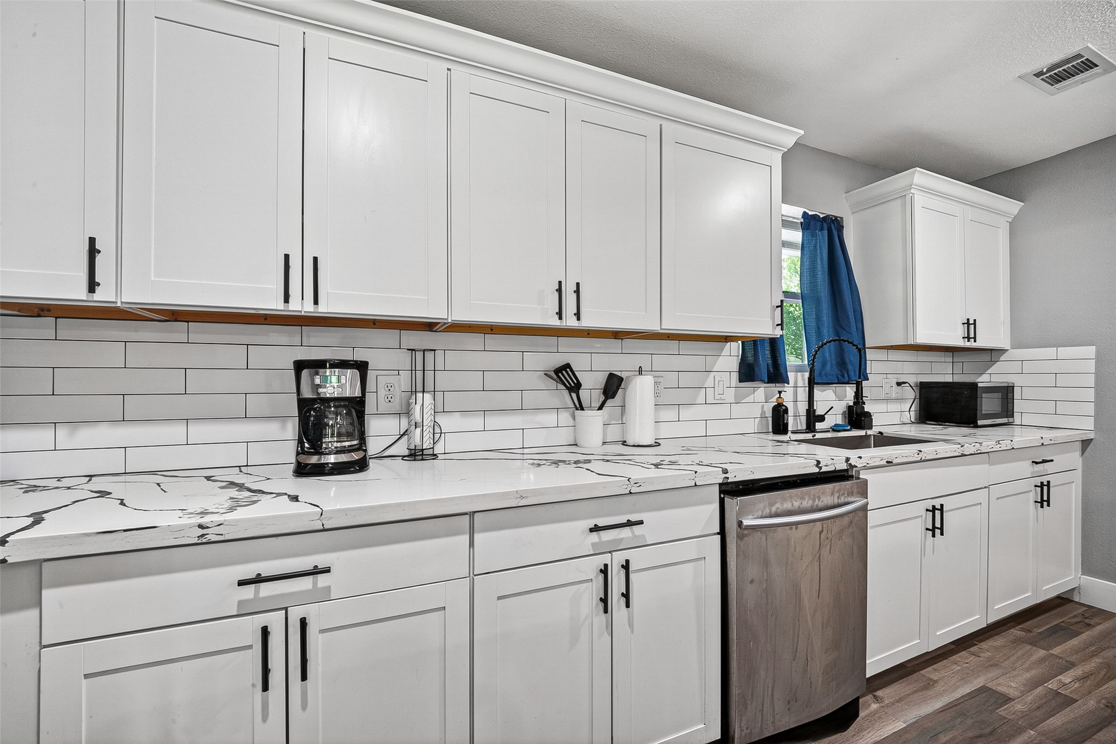 1206 Riggs Road Houston, TX 77022 - Photo 23 of 50
