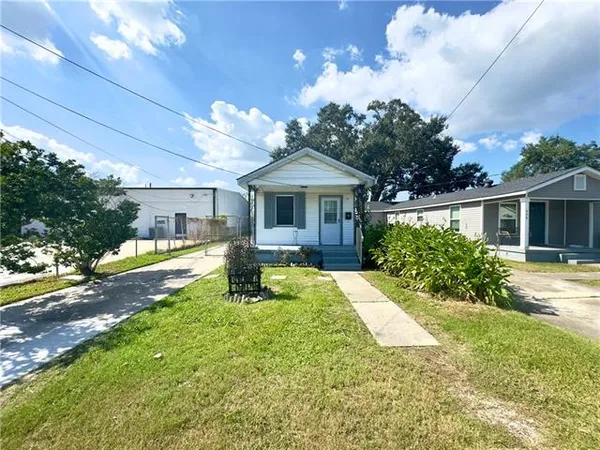 $1,500 | 958 Ave. B, Westwego, LA 70094