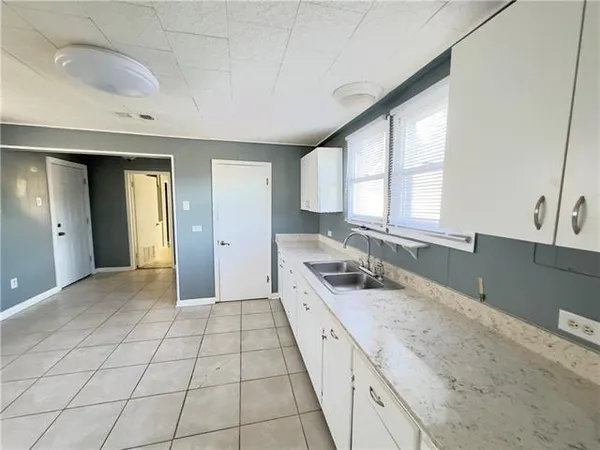 $1,500 | 958 Ave. B, Westwego, LA 70094