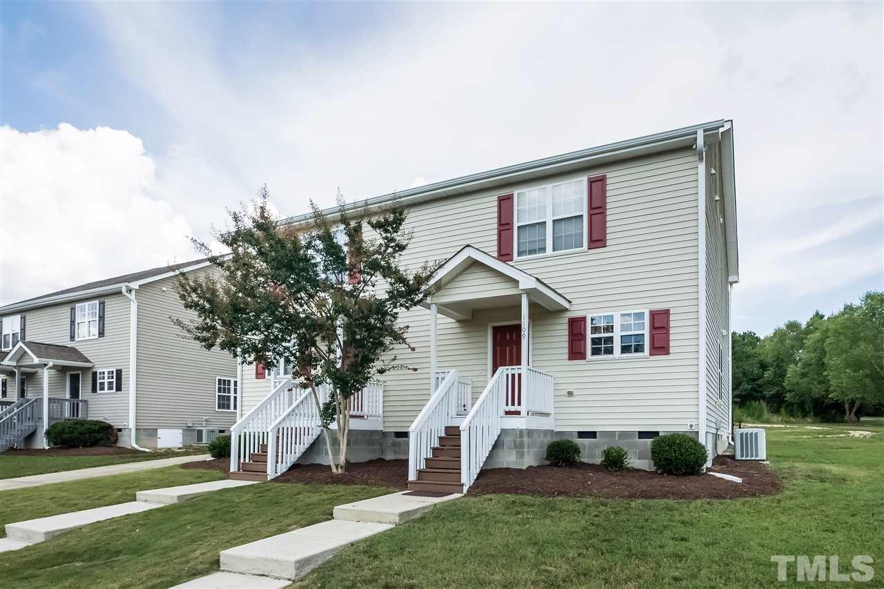 1107 Shackleton Road Apex, NC 27502 - Photo 3 of 23 Gallery Image 3