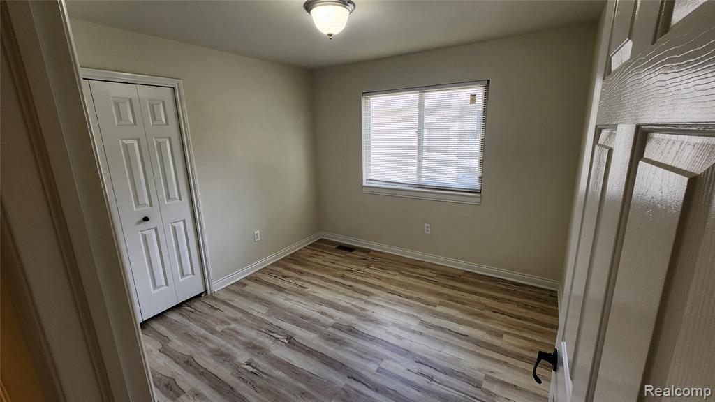 51675 Sass Road New Baltimore, MI 48047 - Photo 8 of 12