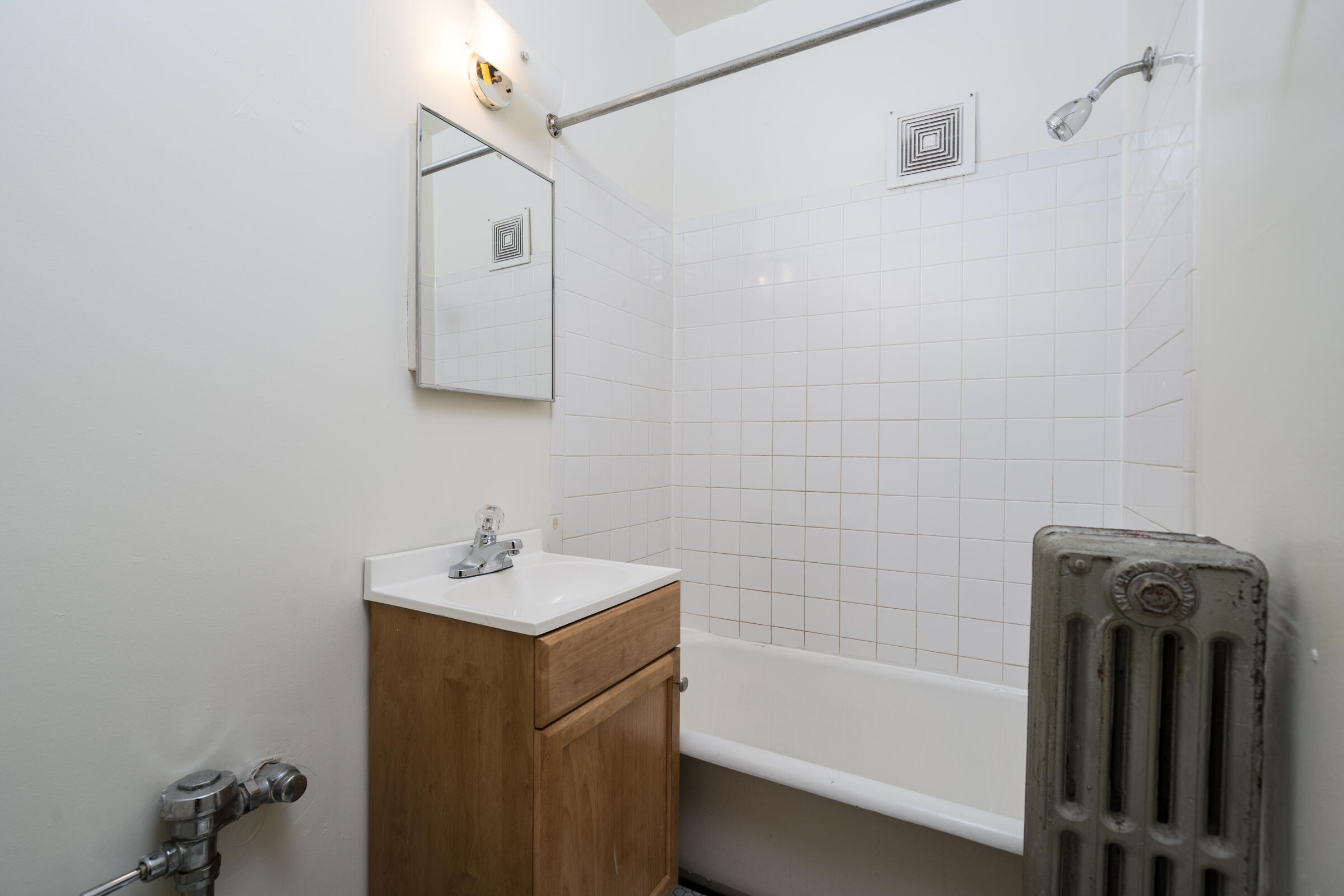 1835 North 2nd Street Milwaukee, WI 53212 - Photo 6 of 8 Bathroom