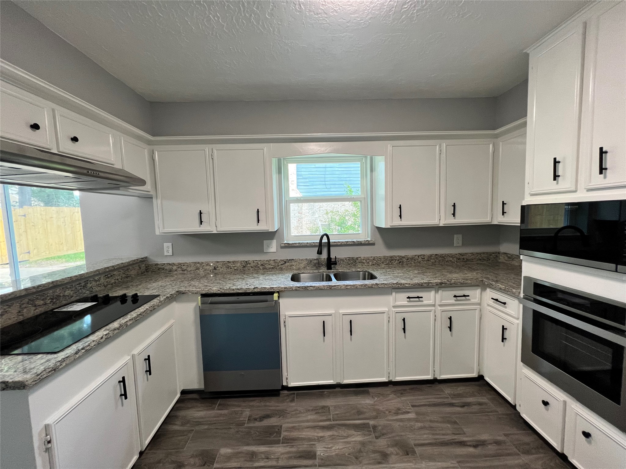 17327 Edsall Drive Spring, TX 77388 - Photo 13 of 43