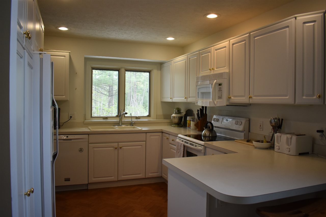 6572 Mission Ridge Traverse City, MI 49686 - Photo 18 of 42 1847047-17.JPG
