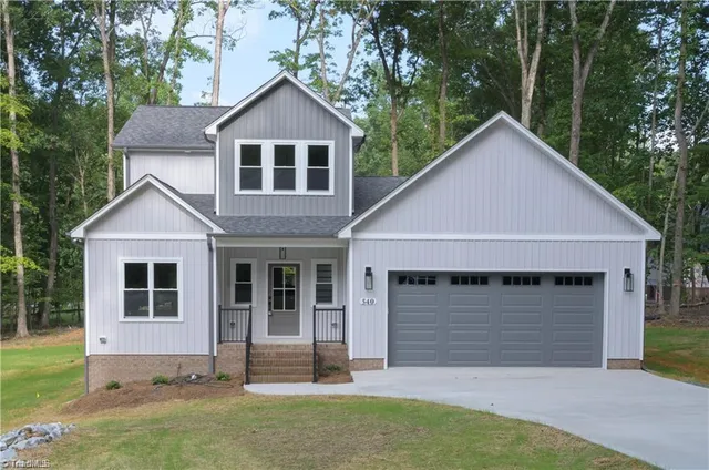 $439,000 | 540 North Timberlea Street, Liberty, NC 27298