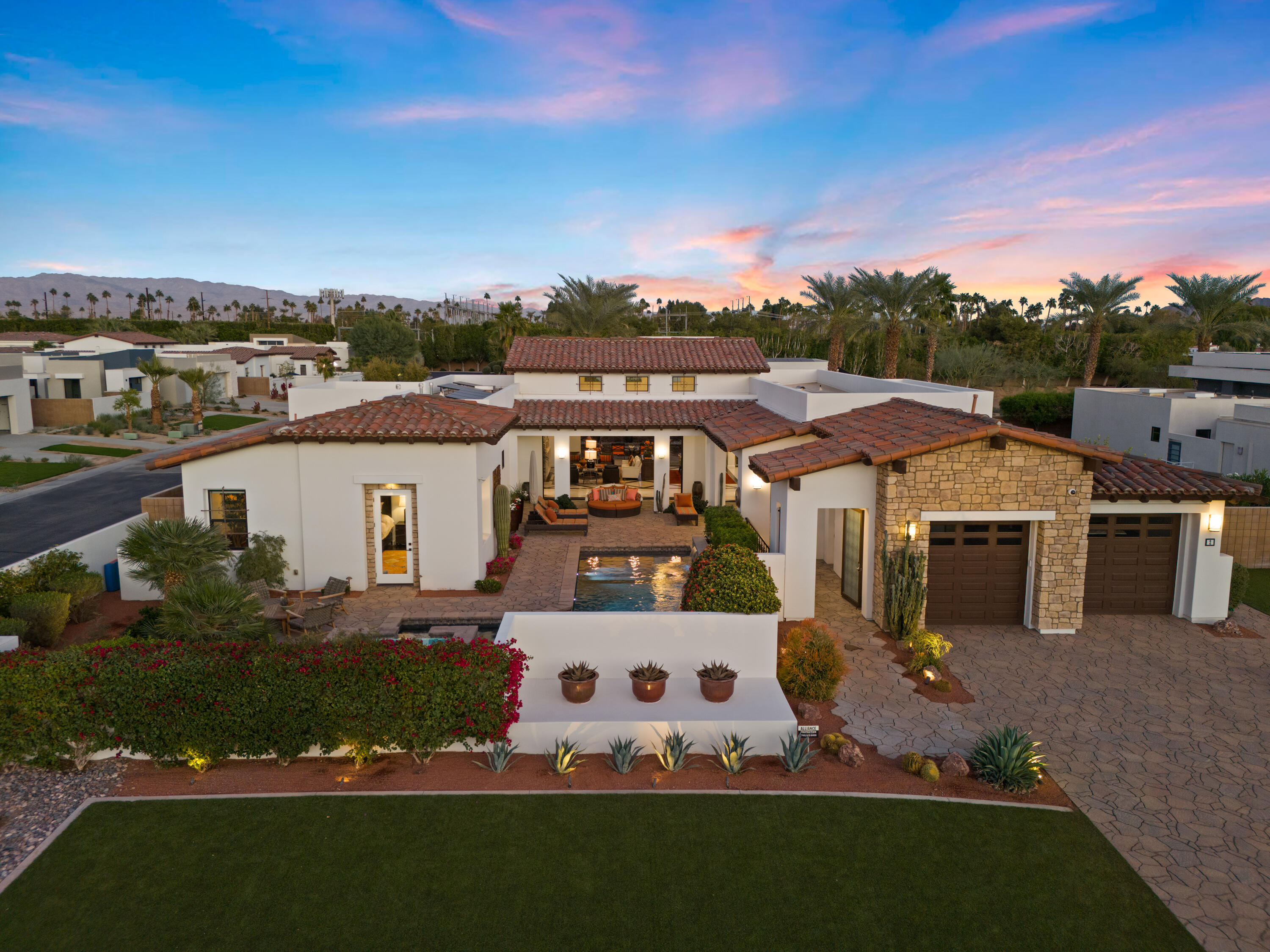2 Diamond Court Rancho Mirage, CA 92270 - Photo 3 of 83 38-print-DJI_20241121165357_0381_D