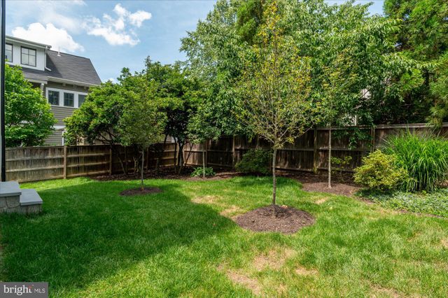 $2,695,000 | 2615 3rd Street North, Arlington, VA 22201