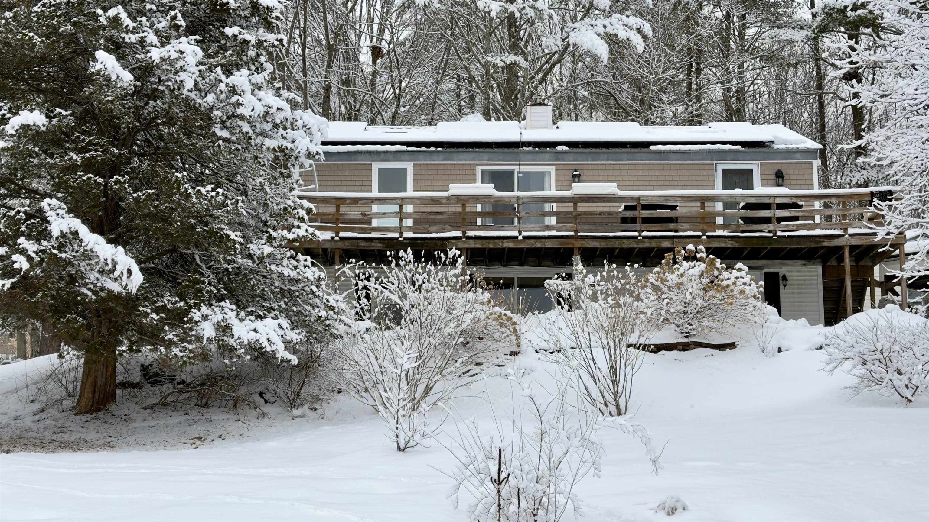 5 Old Turnpike Road Epsom, NH 03234 - Photo 1 of 27