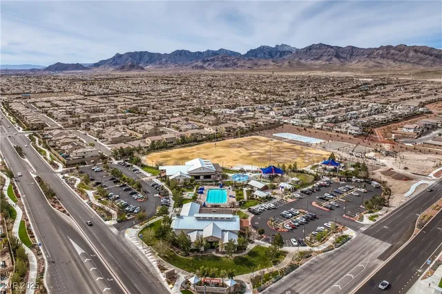 $969,000 | 9655 Skye Star Avenue, Las Vegas, NV 89166