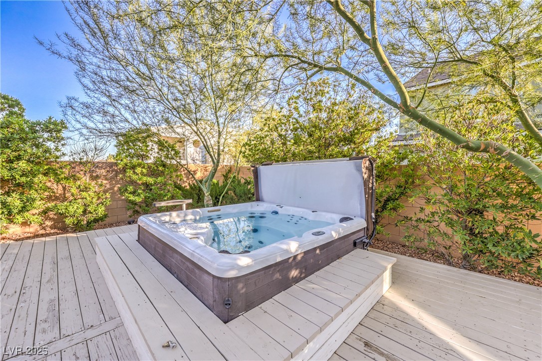 9655 Skye Star Avenue Las Vegas, NV 89166 - Photo 5 of 46 View of deck