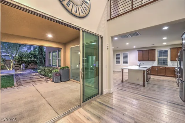 $969,000 | 9655 Skye Star Avenue, Las Vegas, NV 89166