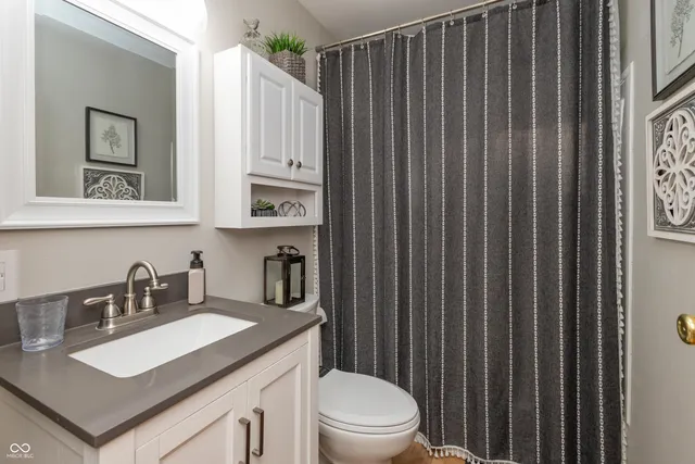 $279,900 | 601 South Jefferson Street, Brownsburg, IN 46112