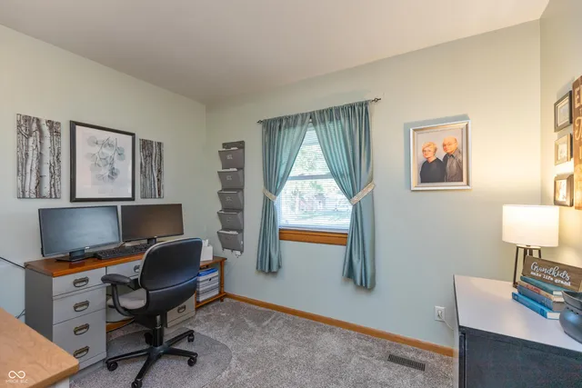 $279,900 | 601 South Jefferson Street, Brownsburg, IN 46112