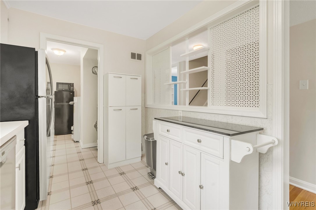 4226 Shimerville Road Clarence, NY 14031 - Photo 13 of 47