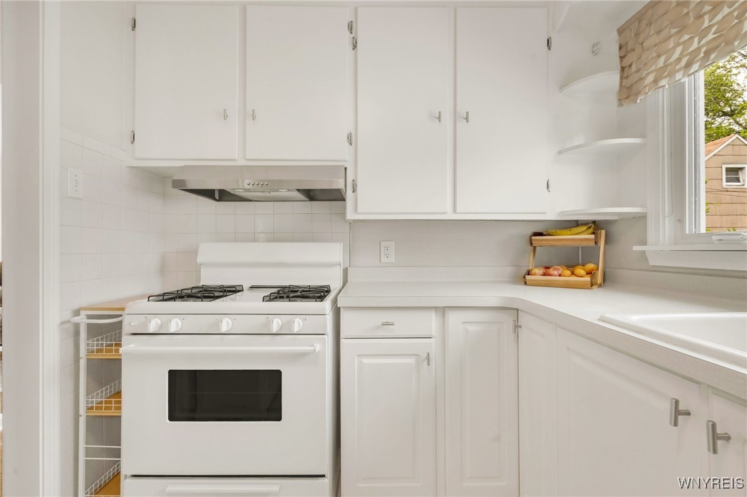 4226 Shimerville Road Clarence, NY 14031 - Photo 14 of 47