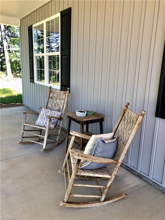 533 Deadmon Road Mocksville, NC 27028 - Photo 5 of 24 Gallery Image 5