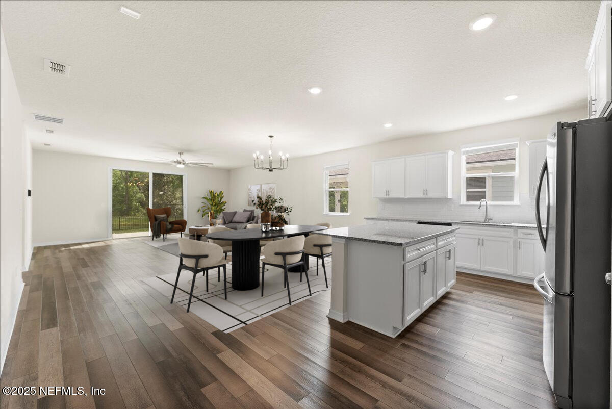 14598 Spring Light Circle Jacksonville, FL 32226 - Photo 2 of 30 out_9fa28d39-c662-4fb3-b37c-66fa4db6e0fb