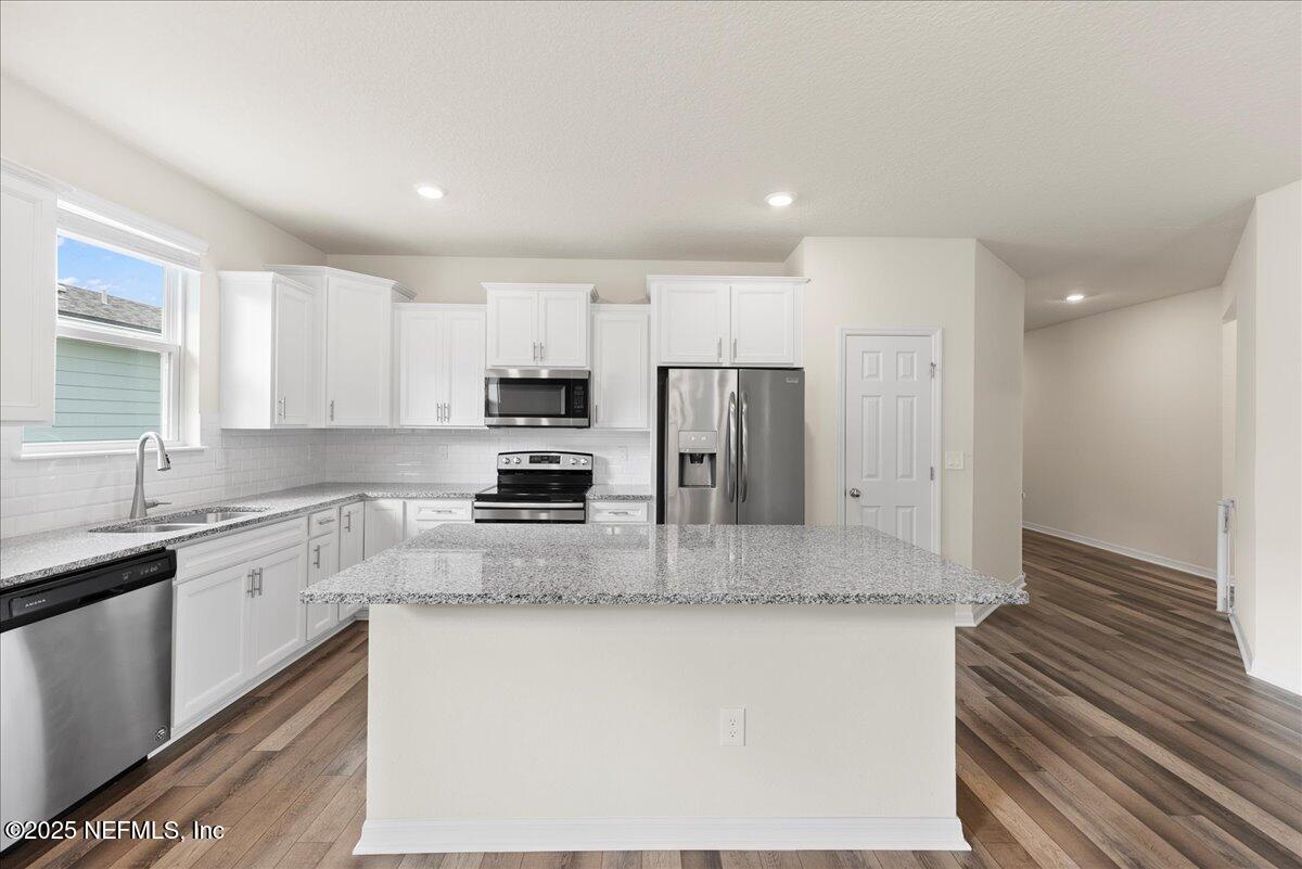 14598 Spring Light Circle Jacksonville, FL 32226 - Photo 5 of 30 04-DSC02954