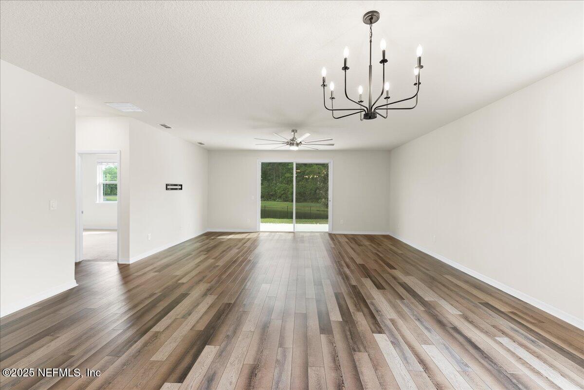 14598 Spring Light Circle Jacksonville, FL 32226 - Photo 10 of 30 10-DSC02990