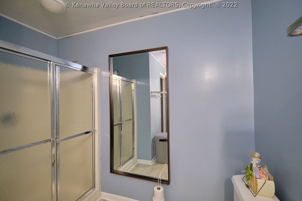 5281 Elk River Road North Elkview, WV 25071 - Photo 25 of 35 Gallery Image 25