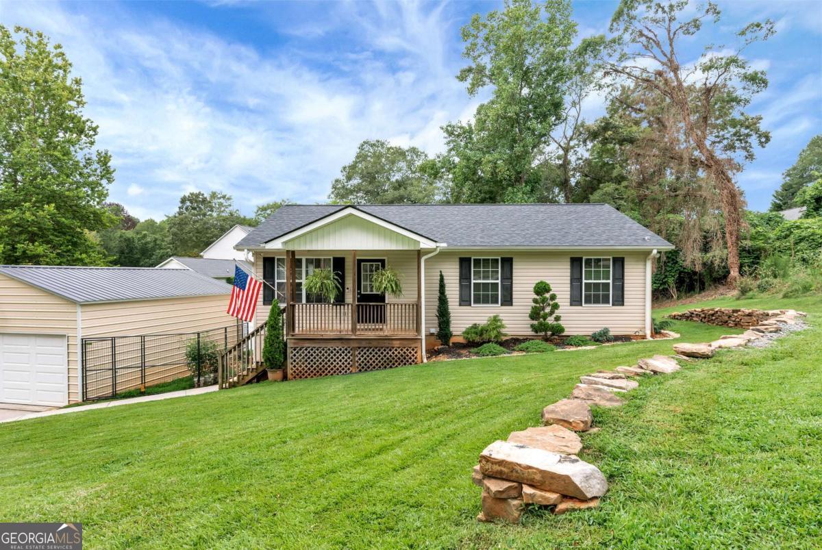 152 Russ Circle Clarkesville, GA 30523 - Photo 2 of 44
