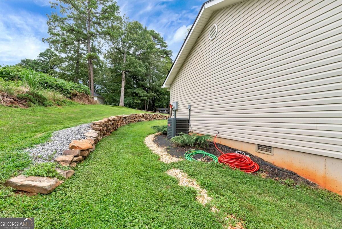 152 Russ Circle Clarkesville, GA 30523 - Photo 38 of 44