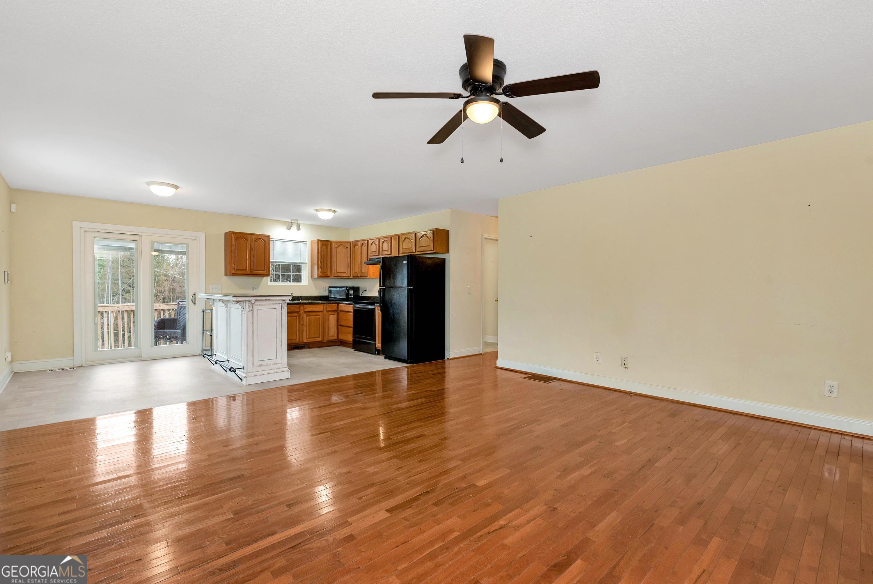 152 Russ Circle Clarkesville, GA 30523 - Photo 10 of 44
