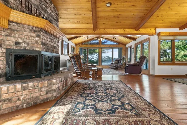 $599,900 | 33649 Lupine Drive, Cushing, MN 56443