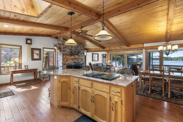 $599,900 | 33649 Lupine Drive, Cushing, MN 56443