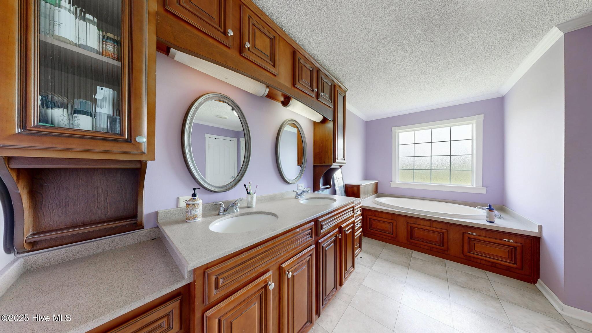 193 East Old Dover Road Dover, NC 28526 - Photo 27 of 38 Primary Bathroom