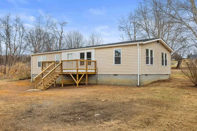 $219,490 | 41 Pine Hill Lane, Stuarts Draft, VA 24477