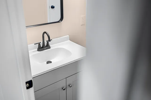 $219,490 | 41 Pine Hill Lane, Stuarts Draft, VA 24477