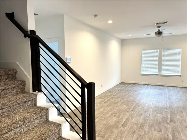 $2,475 | 14211 Kings Canyon Lane, Conroe, TX 77384