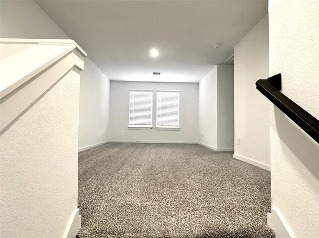 $2,475 | 14211 Kings Canyon Lane, Conroe, TX 77384